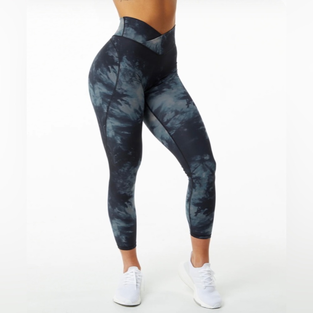 SURFACE POWER LEGGING